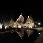 Quattroperle Trulli - Relax - Puglia كاستيلانا غروتي